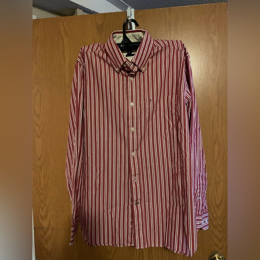Tommy Hilfiger Size Medium Button Up. Long Sleeve. Dress Shirt EUC